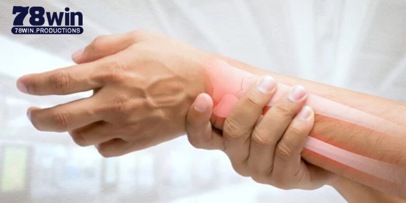 Mơ Bị Gãy Tay Điềm Báo Gì Và Những Con Số Liên Quan Mới Nhất 2025 8 Gặp người khác bị chấn thương trong mơ là điềm xấu